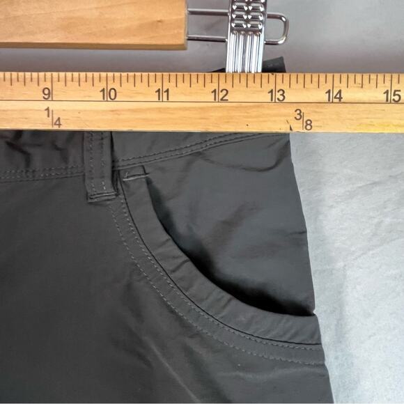 North Face Hiking Pants Girls Medium Convertible Dark Grey Adj Waist Outdoors - Picture 11 of 12